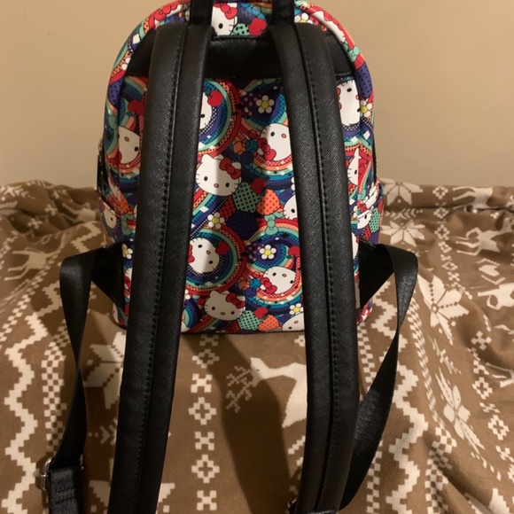 Loungefly Hello Kitty Backpack - Picture 6 of 8